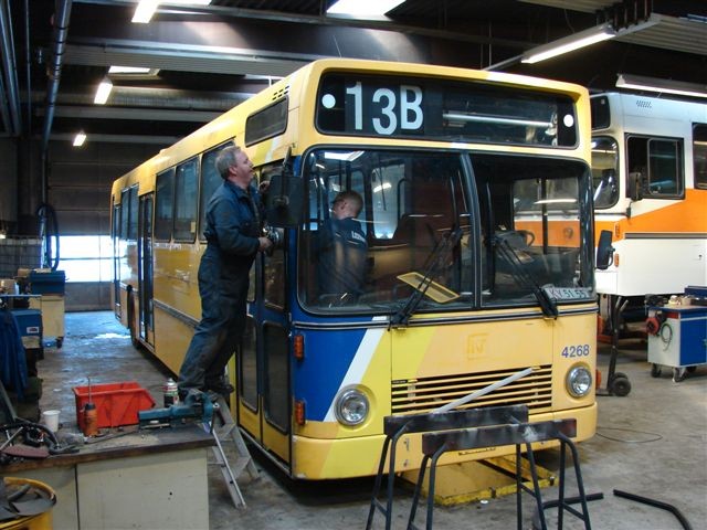 AOS 268 hos Vejstruprød Busimport AOS 268 hos Vejstruprød Busimport